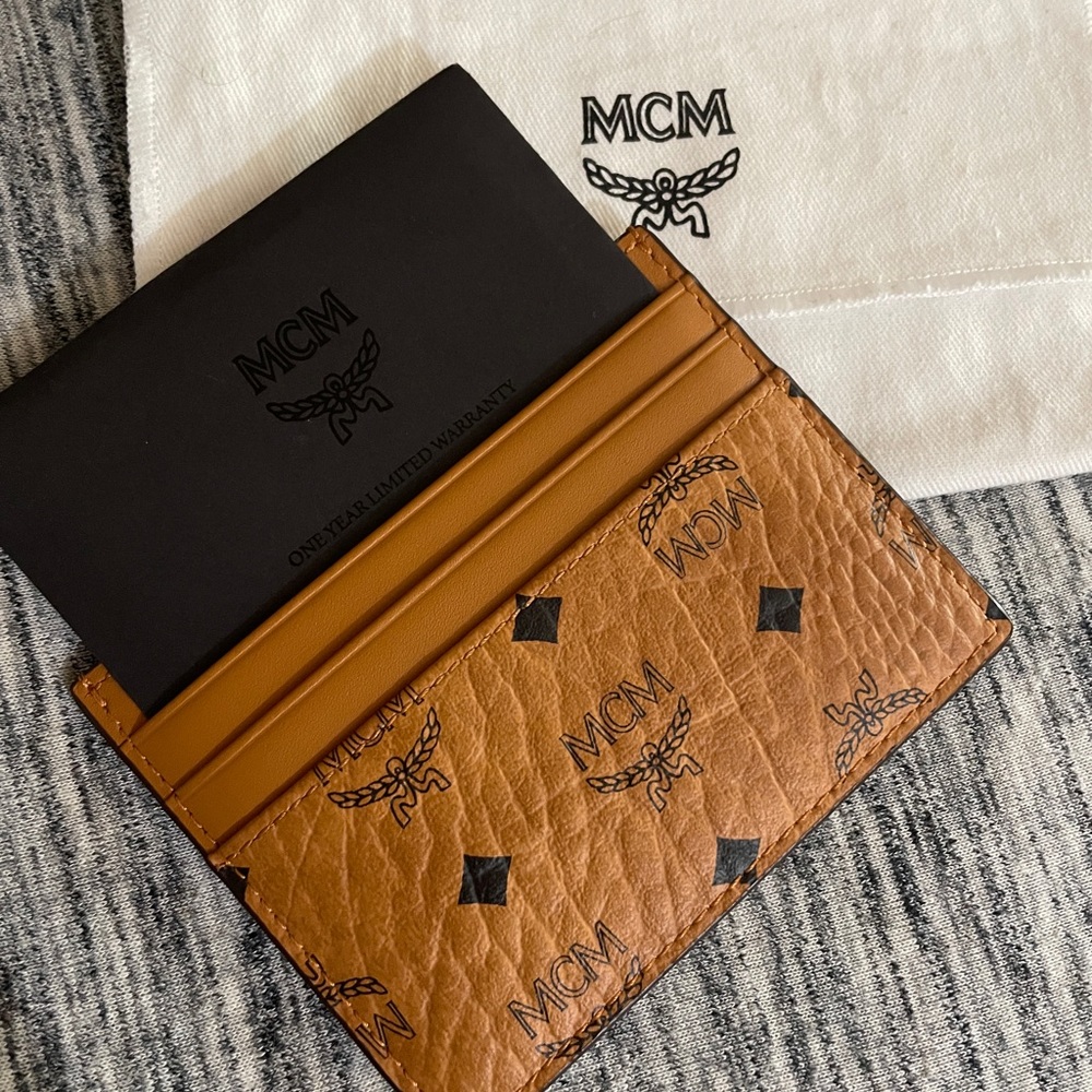 MCM cardholder